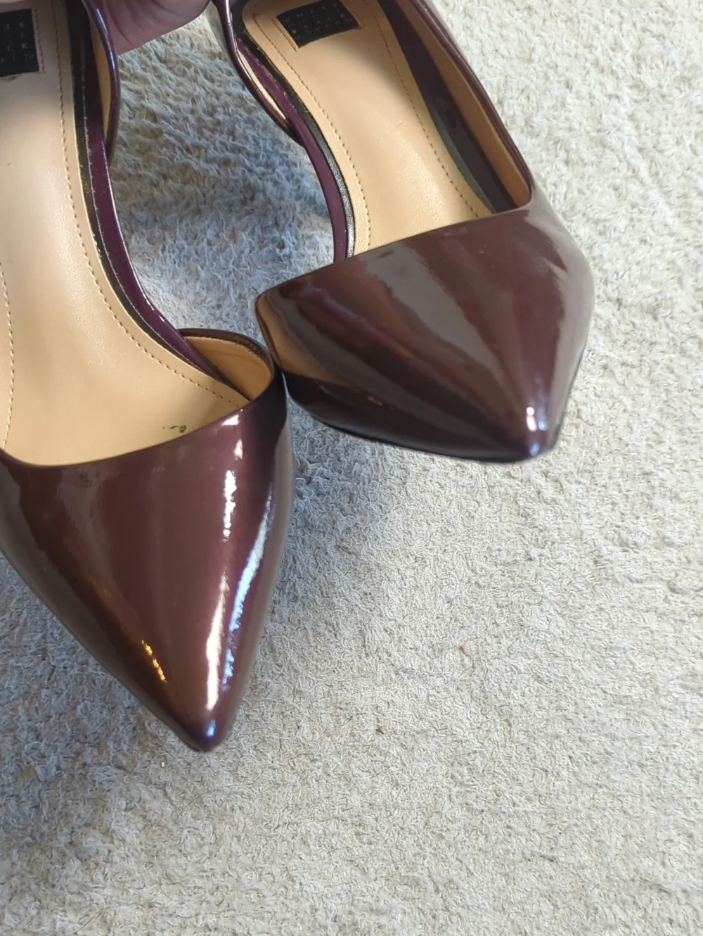 White House Black Market Size 9 Ella Empire Plum Patent Leather d'Orsay Pump